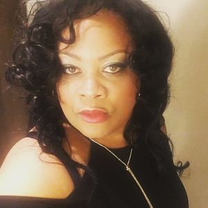 Meet your Posher, Qiana